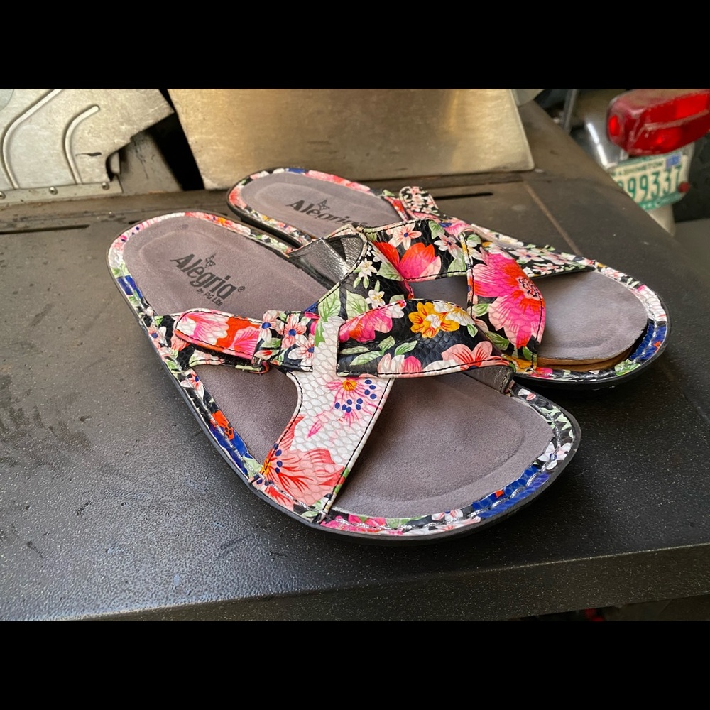 Alegria Vio-725 Multicolor Slide Open Toe Sandals - Picture 3 of 11